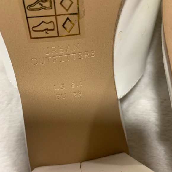 Urban outfitters heeled sandals - Picture 3 of 3